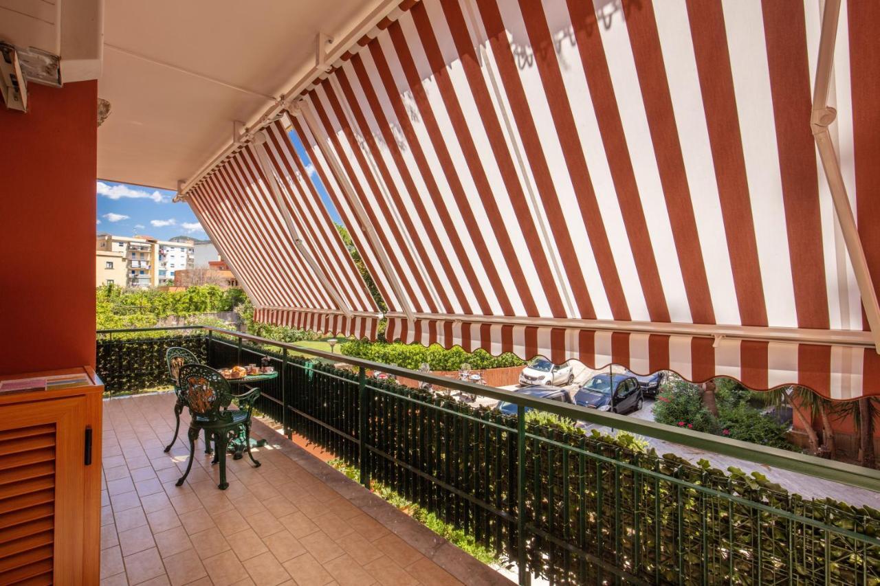 Apartamento Domus Vittoria - The Luxury Quintessence Península Sorrentina Exterior foto